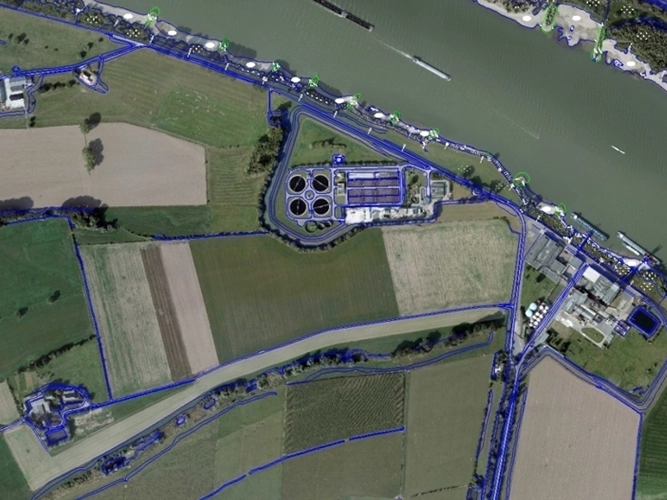 3D-Punkt und Strichauswertung-Bild zeigt ein Geländemodell mit Digitalen Linien.